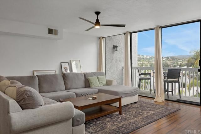 2415 La Costa Avenue C, Carlsbad, CA 92009