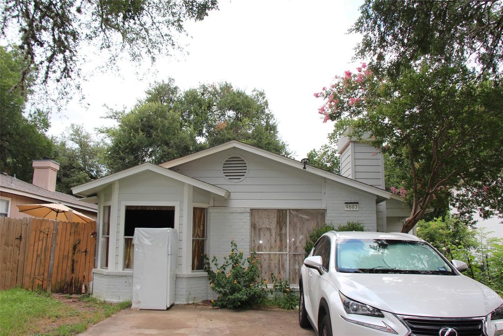 9603 Nightjar DR, Austin, TX 78748
