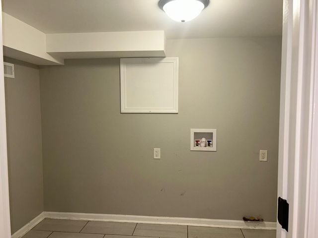 5429 Dexter Drive, Merrillville, IN 46410