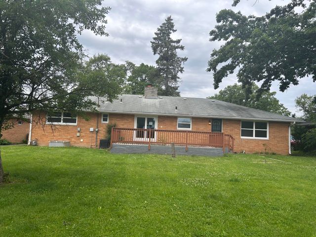 5429 Dexter Drive, Merrillville, IN 46410