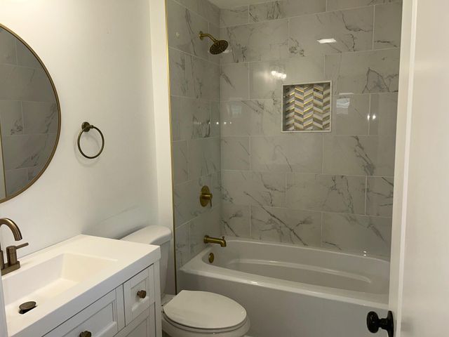 5429 Dexter Drive, Merrillville, IN 46410