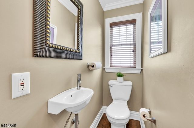 331 Stoughton Ave, Cranford Twp., NJ 07016