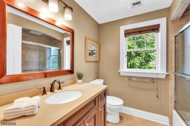331 Stoughton Ave, Cranford Twp., NJ 07016