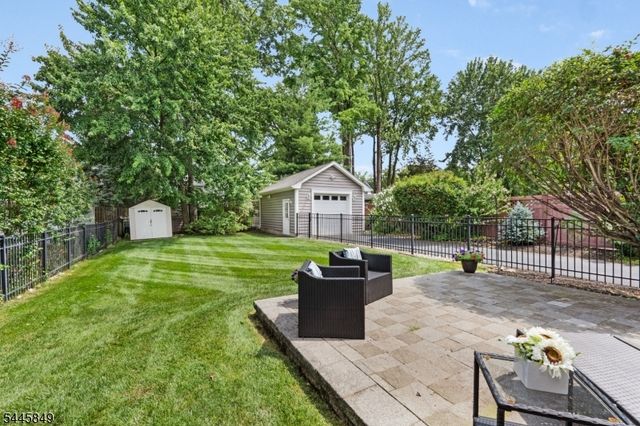 331 Stoughton Ave, Cranford Twp., NJ 07016
