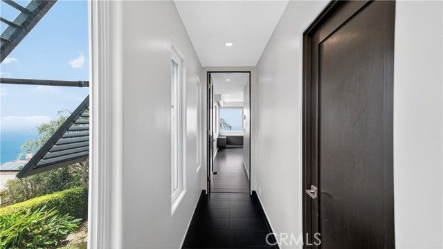 855 Santa Ana Street, Laguna Beach, CA 92651