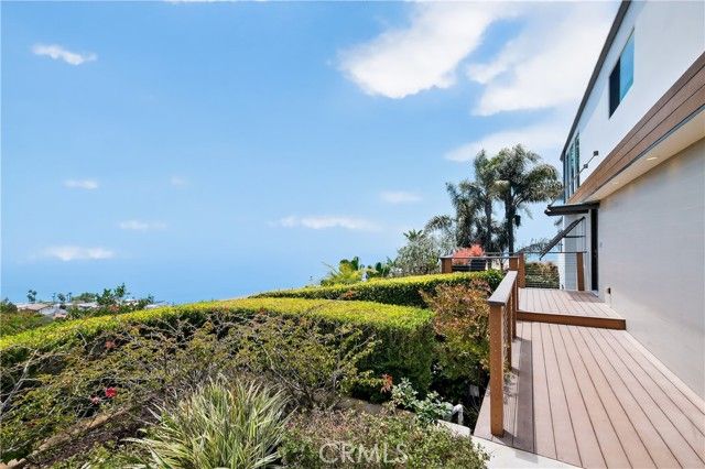 855 Santa Ana Street, Laguna Beach, CA 92651