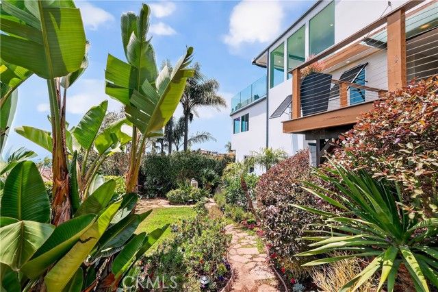 855 Santa Ana Street, Laguna Beach, CA 92651