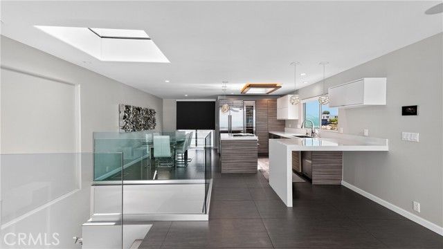 855 Santa Ana Street, Laguna Beach, CA 92651