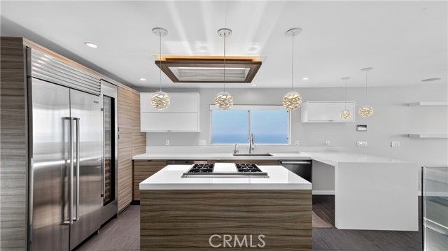 855 Santa Ana Street, Laguna Beach, CA 92651