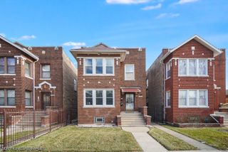 9323 S Rhodes Avenue, Chicago, IL 60619