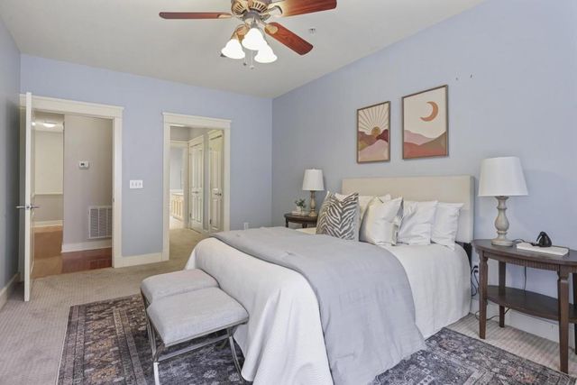 273 12th NE Street 421, Atlanta, GA 30309