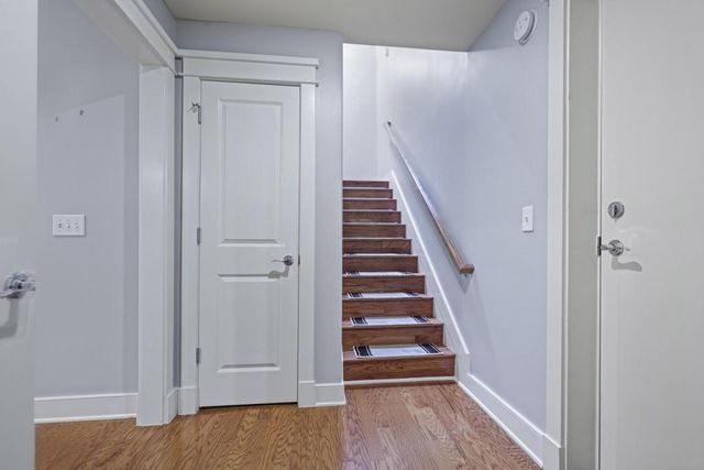 273 12th NE Street 421, Atlanta, GA 30309