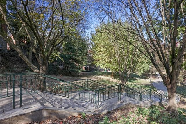 273 12th NE Street 421, Atlanta, GA 30309