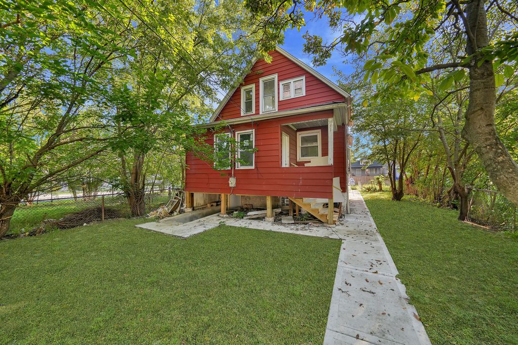 10504 S Lafayette Avenue, Chicago, IL 60628 — photo 2