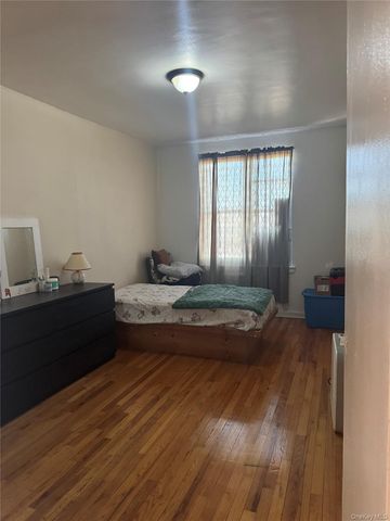 2750 Olinville Avenue 4C, Bronx, NY 10467