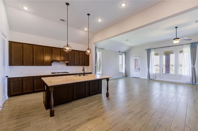 191 Abner Lane, Montgomery, TX 77356