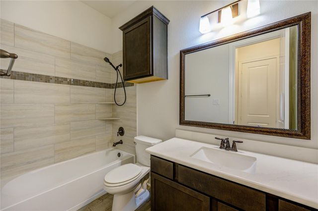 191 Abner Lane, Montgomery, TX 77356