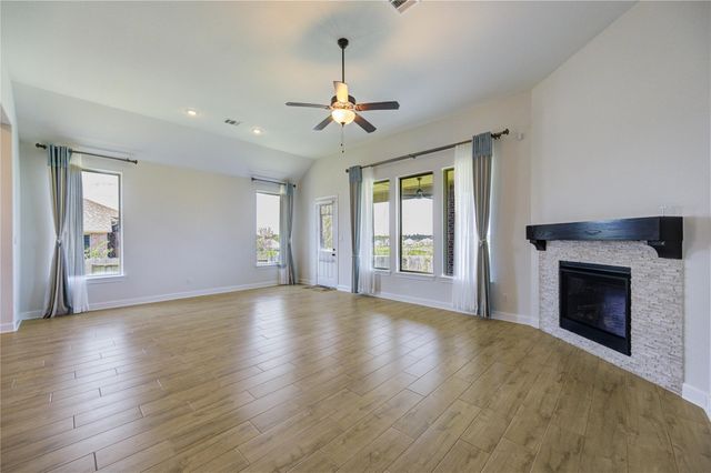 191 Abner Lane, Montgomery, TX 77356