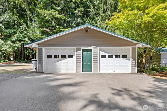 24920 S South Kingston Road NE, Kingston, WA 98346