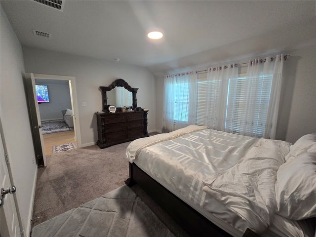 208 Hope Orchards Drive, Lavon, TX 75166