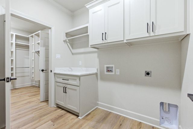 19 Fachado Way, Hot Springs Village, AR 71909