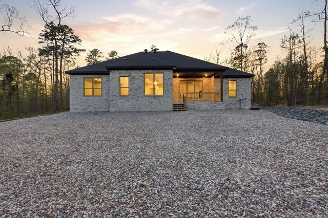 19 Fachado Way, Hot Springs Village, AR 71909