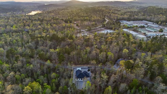 19 Fachado Way, Hot Springs Village, AR 71909