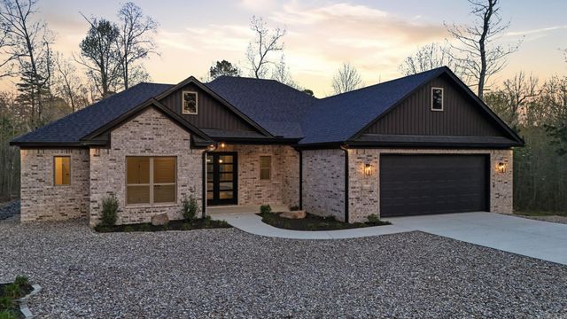 19 Fachado Way, Hot Springs Village, AR 71909