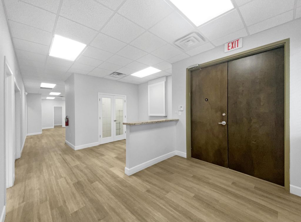 2901 NW 62nd Street 101, Fort Lauderdale, FL 33309
