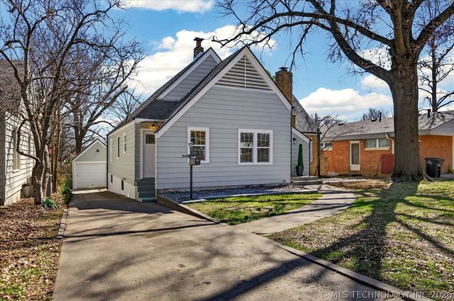 1732 S Dewey, Bartlesville, OK 74003