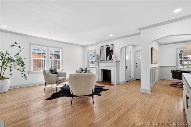 1732 S Dewey, Bartlesville, OK 74003