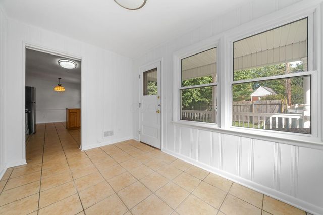 1826 Nelson Road, Lancaster, OH 43130