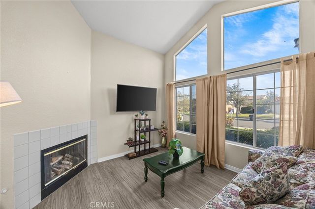 11031 Sierra Tree Lane, Riverside, CA 92505