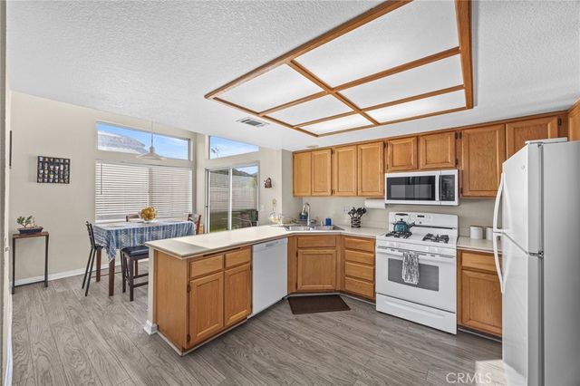 11031 Sierra Tree Lane, Riverside, CA 92505