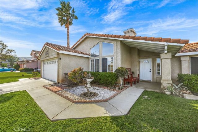 11031 Sierra Tree Lane, Riverside, CA 92505