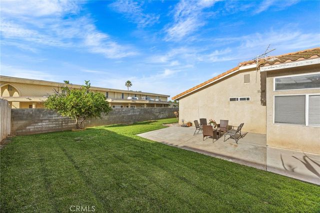 11031 Sierra Tree Lane, Riverside, CA 92505