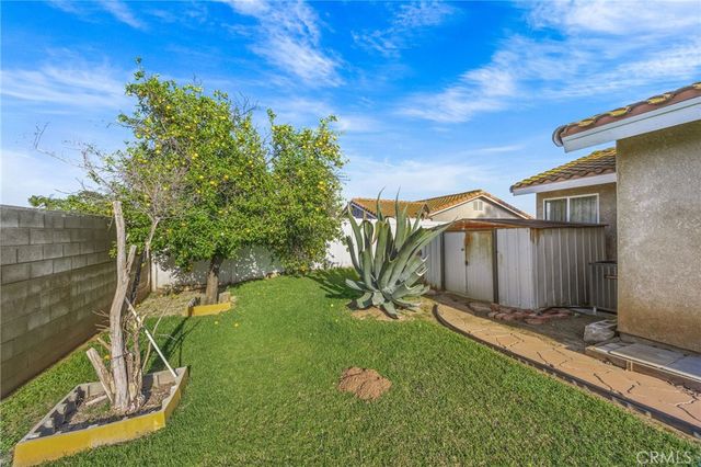 11031 Sierra Tree Lane, Riverside, CA 92505