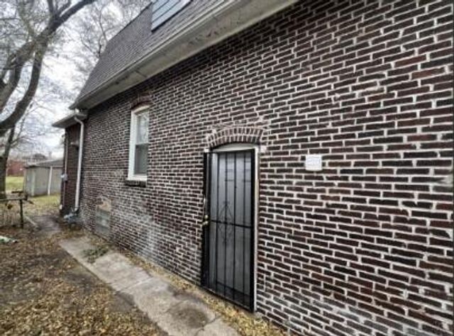 824 Tyler Street, Gary, IN 46402