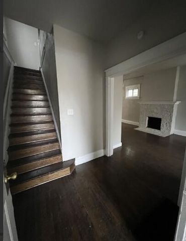824 Tyler Street, Gary, IN 46402