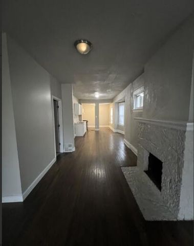 824 Tyler Street, Gary, IN 46402