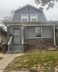 824 Tyler Street, Gary, IN 46402