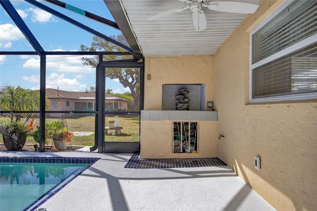 441 CHESTNUT AVENUE NW, Port Charlotte, FL 33952