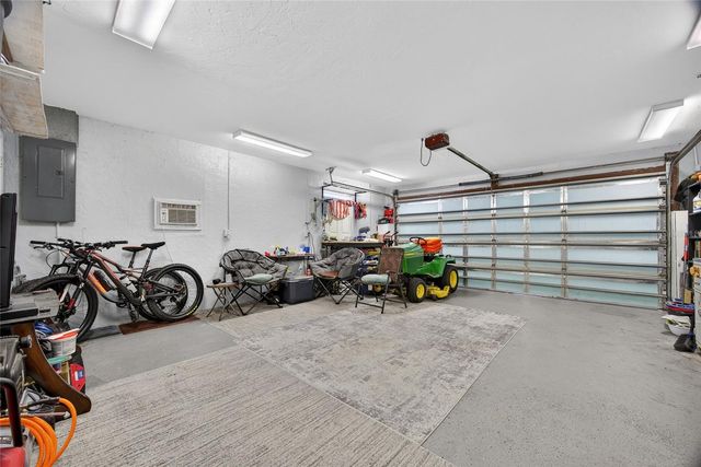 441 CHESTNUT AVENUE NW, Port Charlotte, FL 33952