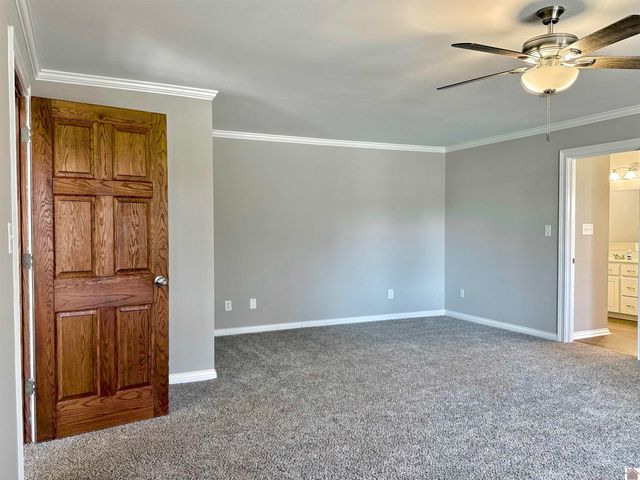 2025 E Lov Flo Sta Rd, Boaz, KY 42027