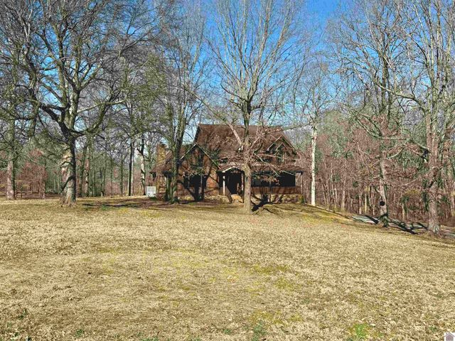 2025 E Lov Flo Sta Rd, Boaz, KY 42027