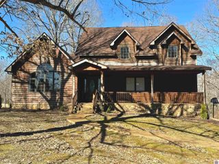 2025 E Lov Flo Sta Rd, Boaz, KY 42027