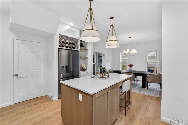 2339 Sulphur Avenue, St Louis, MO 63139