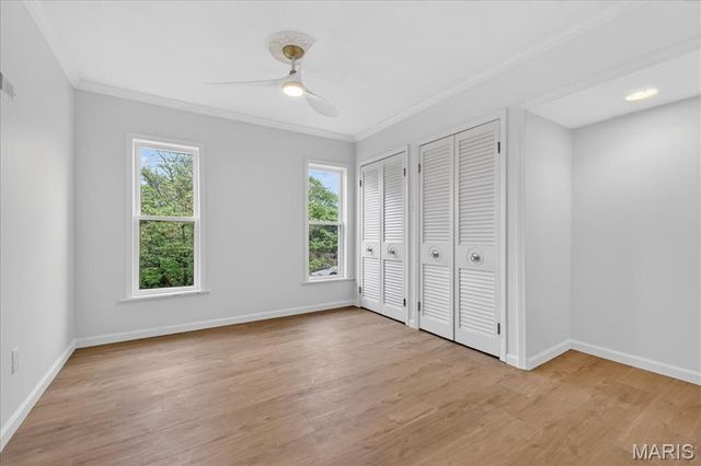 2339 Sulphur Avenue, St Louis, MO 63139