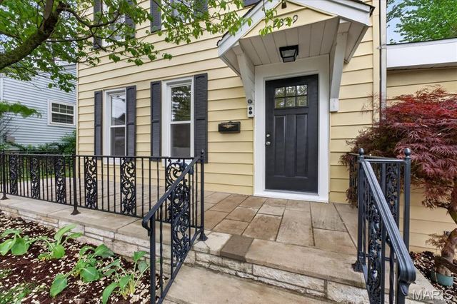 2339 Sulphur Avenue, St Louis, MO 63139