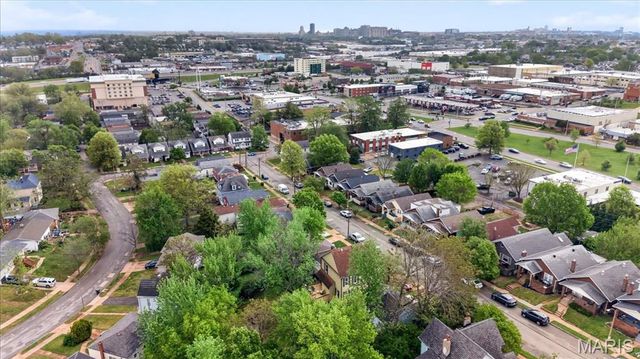 2339 Sulphur Avenue, St Louis, MO 63139